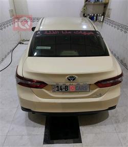 تۆیۆتا کامری